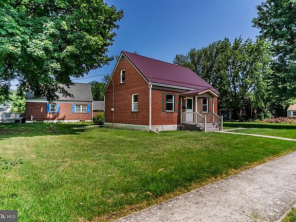 3rd image of 1902 Princeton Ave