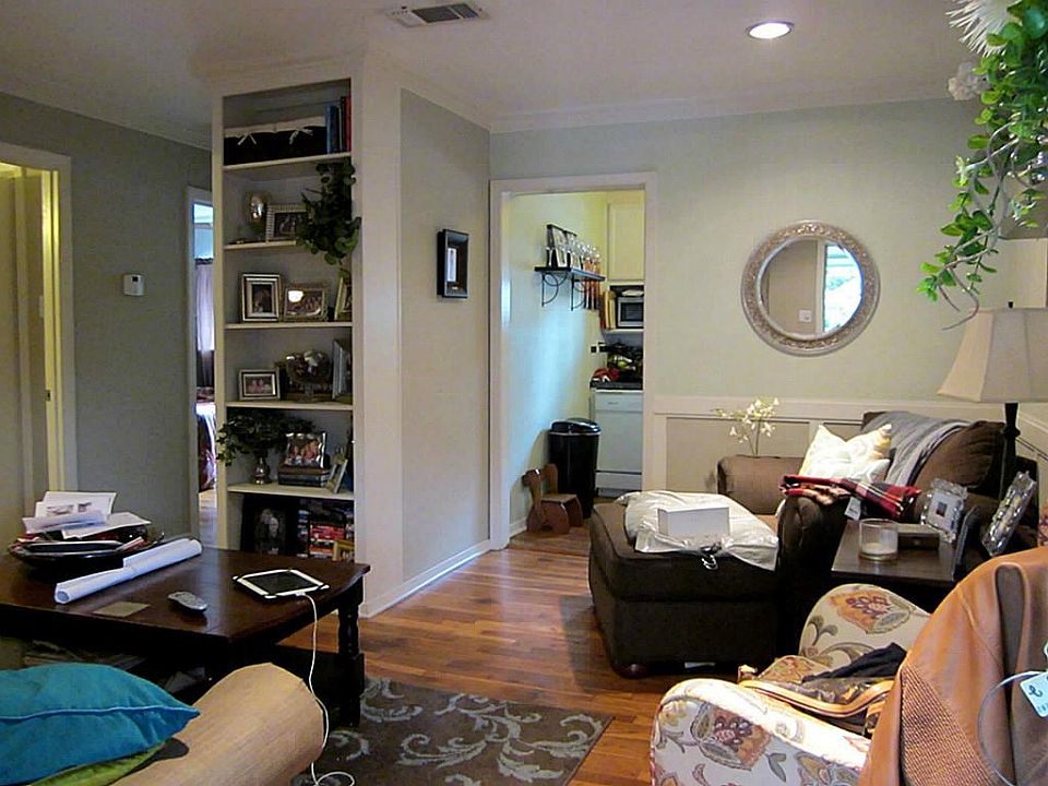 1st image of 4719 Oakshire Dr APT 2
