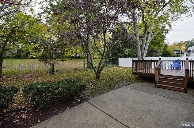 16-26 Alden Ter — Photo 19