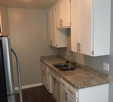 5th image of 4164 32nd St