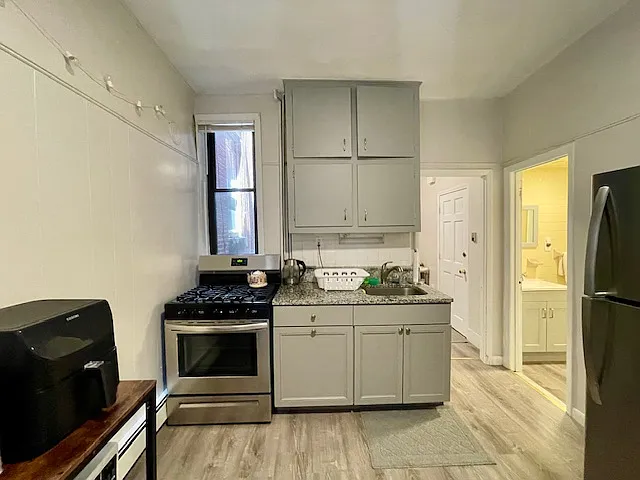 26.5 Charter St #2 — Photo 3