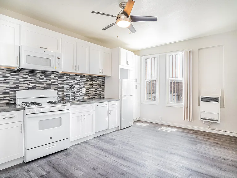 Carondelet Kitchen & Diningjpg