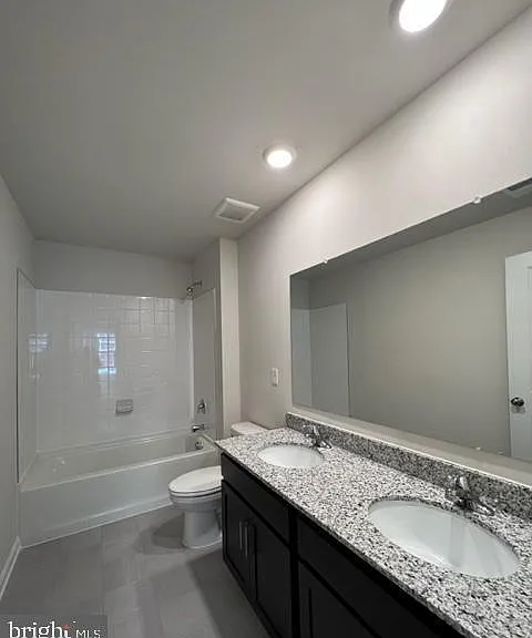194 Hamstead Dr — Photo 14