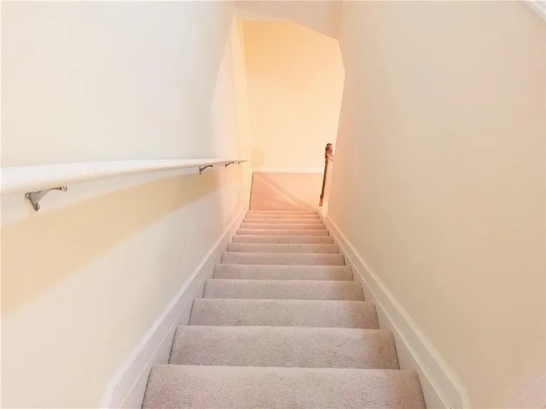 3645 Postwaite Cir — Photo 10