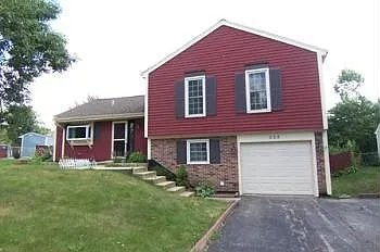 268 Lincoln Dr photo 1
