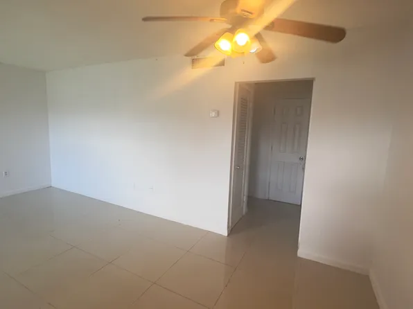 14990 NE 5th Ct #2, Miami, FL 33161