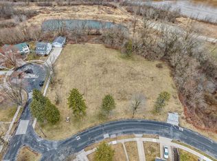 Lt2 RIVERVIEW DRIVE, Manitowoc, WI 54220
