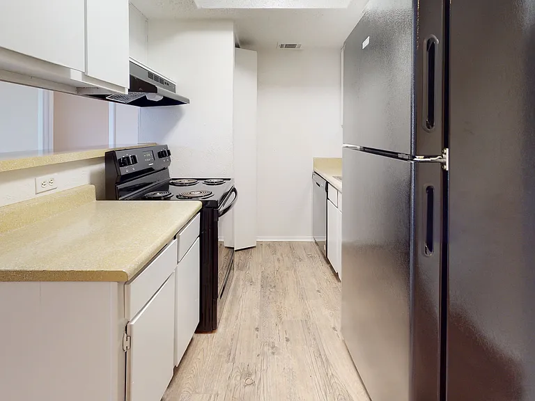 Addison Apartments at the Park — Photo 142
