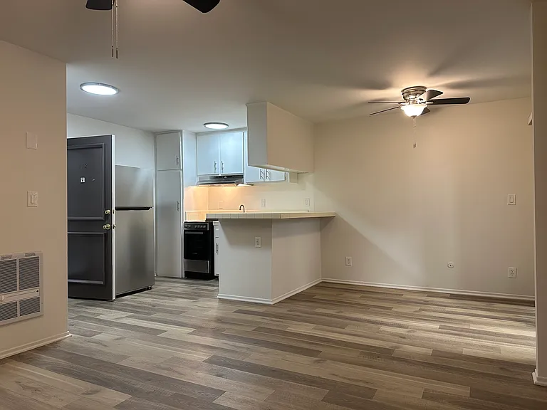 The Vallarta Apartments — Photo 10