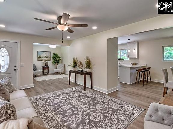 4th image of 4725 Crystal Dr