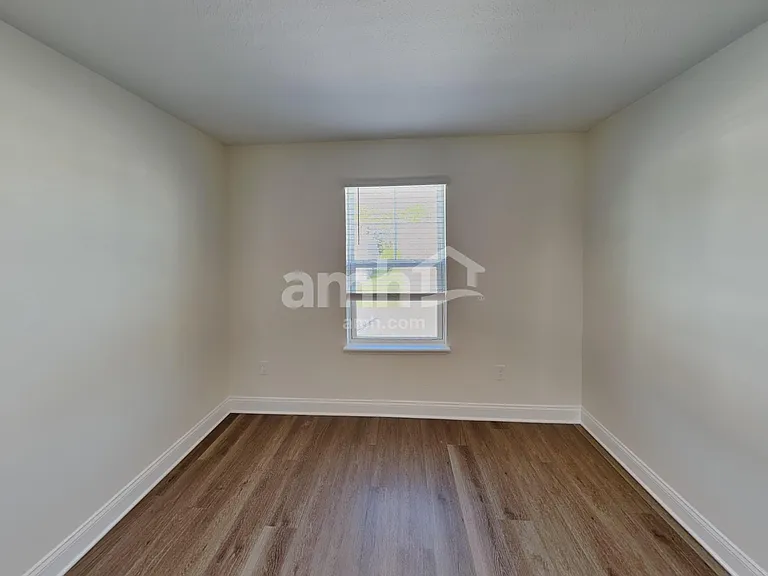 5662 Dease Rd — Photo 14