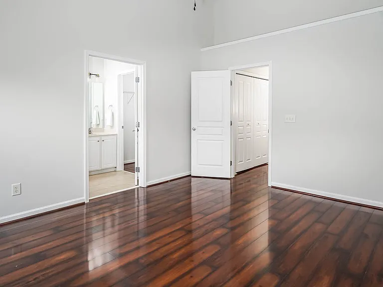 308 Kinellan Ln — Photo 23