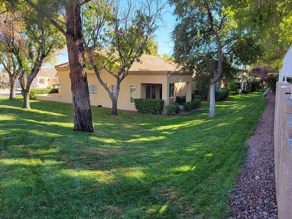 2nd image of 9029 Mountain Gate Dr