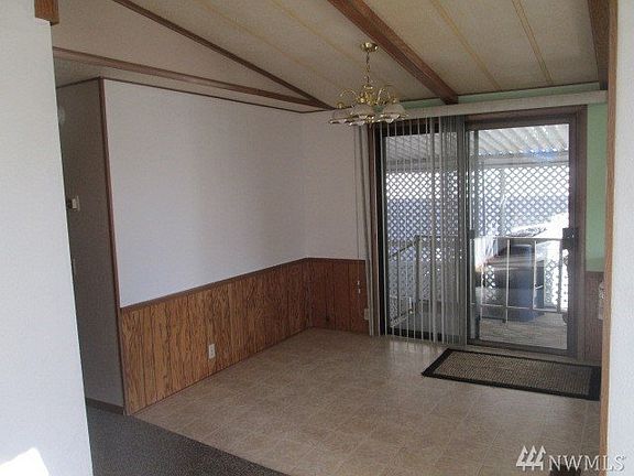 5th image of 5900 64th St NE Unit 166