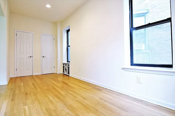 Rented by JK Dansar Corp | media 3