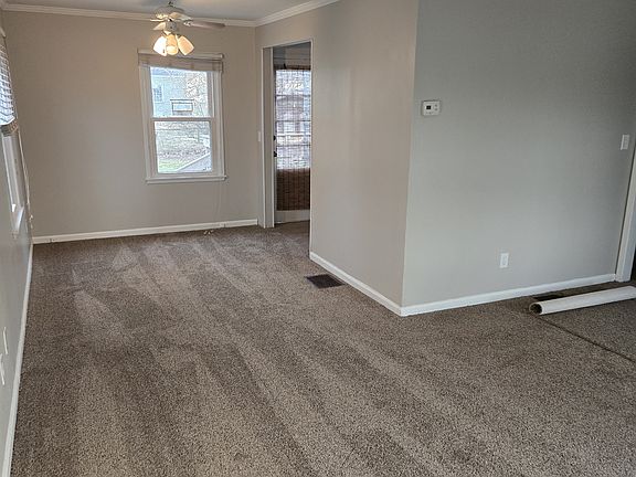 3rd image of 1814 Woodman Dr