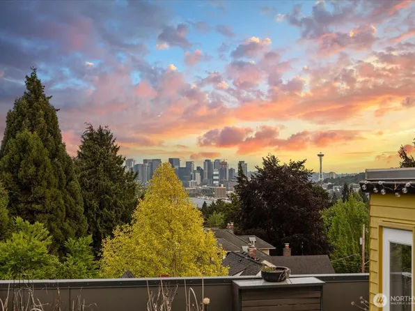 4412 Corliss Avenue N #A, Seattle, WA 98013