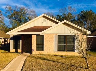 105 Willow Bend Dr, Silsbee, TX 77656