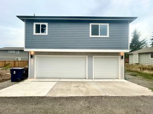 1056 S 86th St, Tacoma, WA 98444