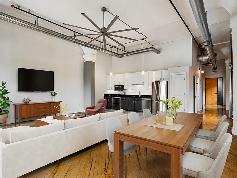 87 Peachtree St SW #506 — Photo 1
