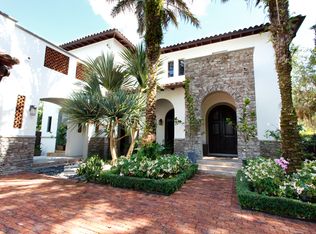5952 SW 102nd St, Pinecrest, FL 33156