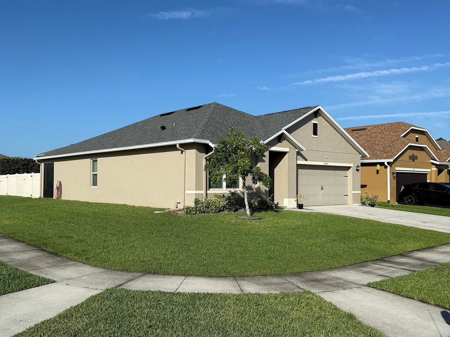 3 bed, 1711 sqft, $2,750 — Photo 2