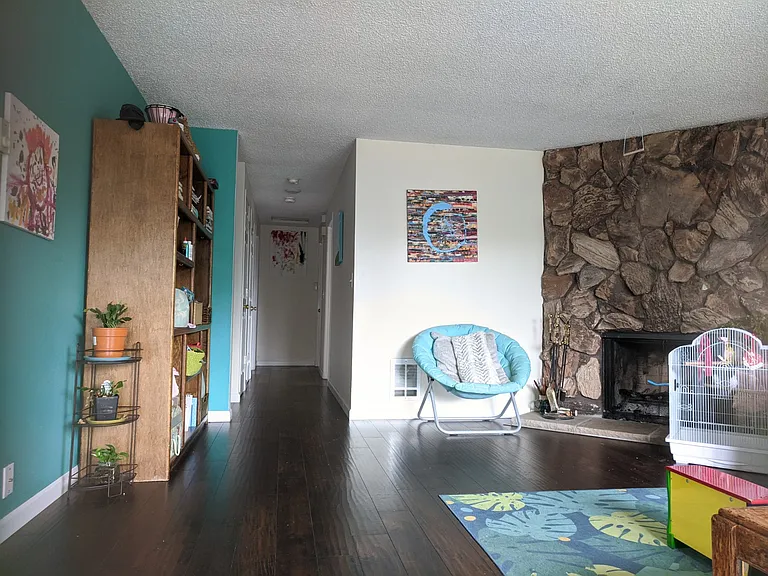 8961 N Hodge Ave — Photo 2
