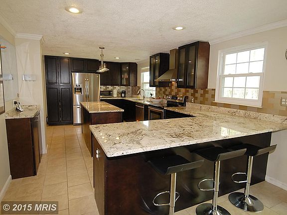 5th image of 10830 Santa Clara Dr