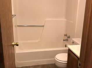 215 S Greenwood St #3, Aberdeen, SD 57401