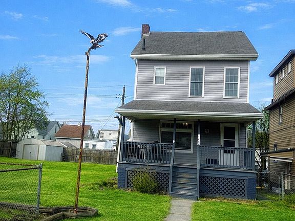 3rd image of 1022 1st Ave