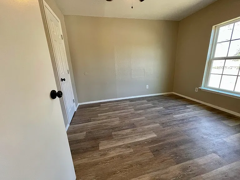 411 N Carroll Boulevard Pearl St #502-3 — Photo 5