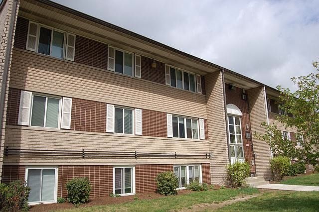 1st image of 5920 W 38th St APT 6