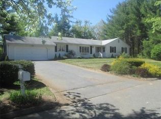 22 Eastland Rd, Longmeadow, MA 01106