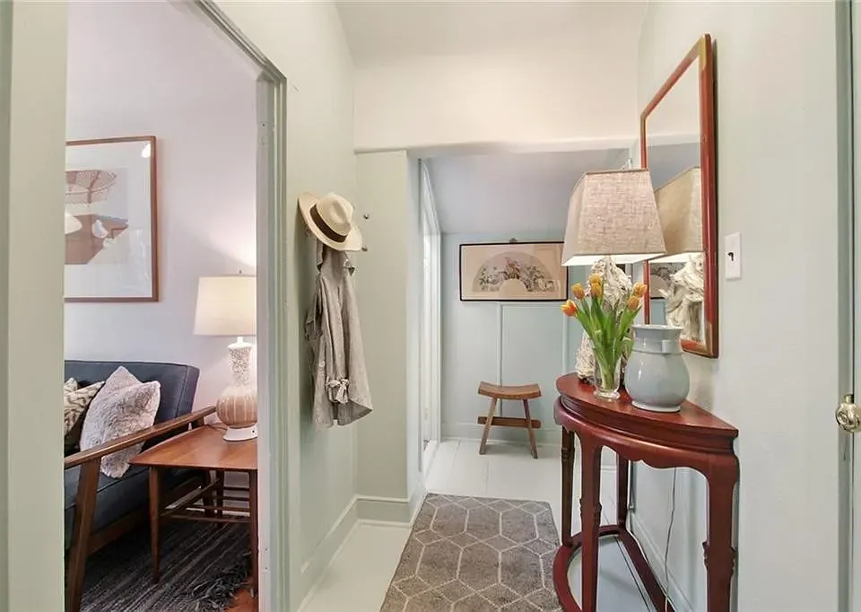 305 Nashville Ave #2