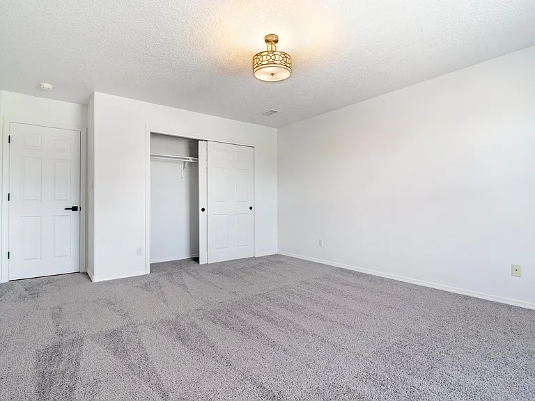 9223 Drolet Dr NW — Photo 27