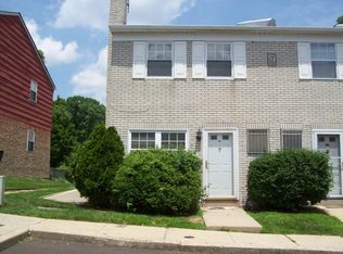 515 N York Rd #4A, Willow Grove, PA 19090