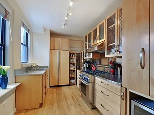 Sold by Corcoran | media 9