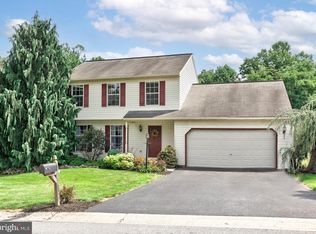 20 Deer Run Dr, Etters, PA 17319