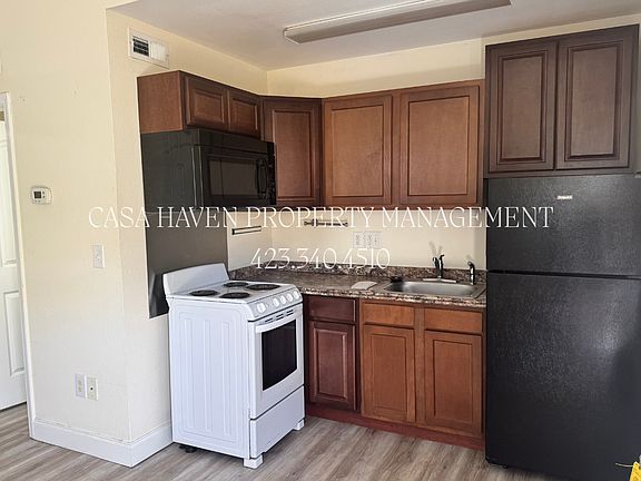 4th image of 122 Leach Dr APT 105