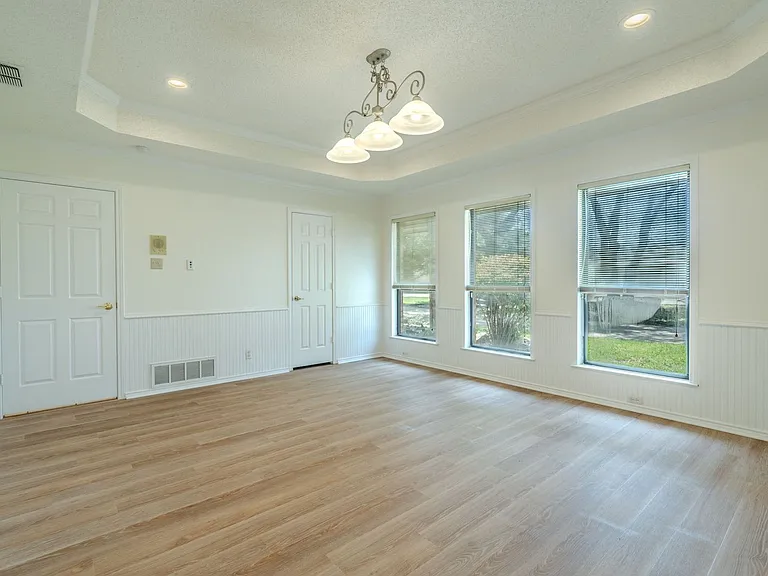 4501 Ridge North Rd — Photo 19