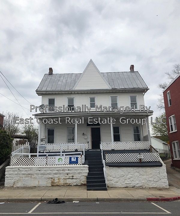 1st image of 638 W Washington St APT 3