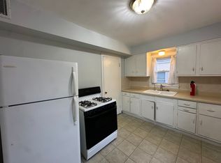 776 Triplett Blvd, Akron, OH 44306