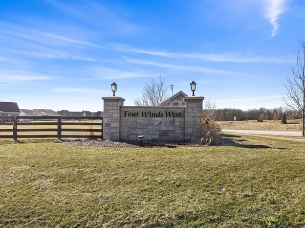 315 HEMLOCK COURT, Hartland, WI 53029