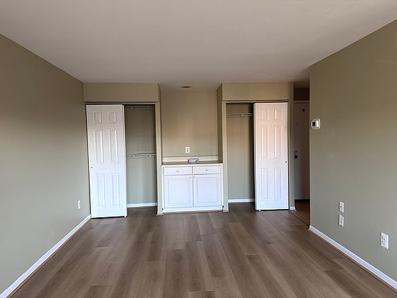 4th image of 3100 S Manchester St APT 708