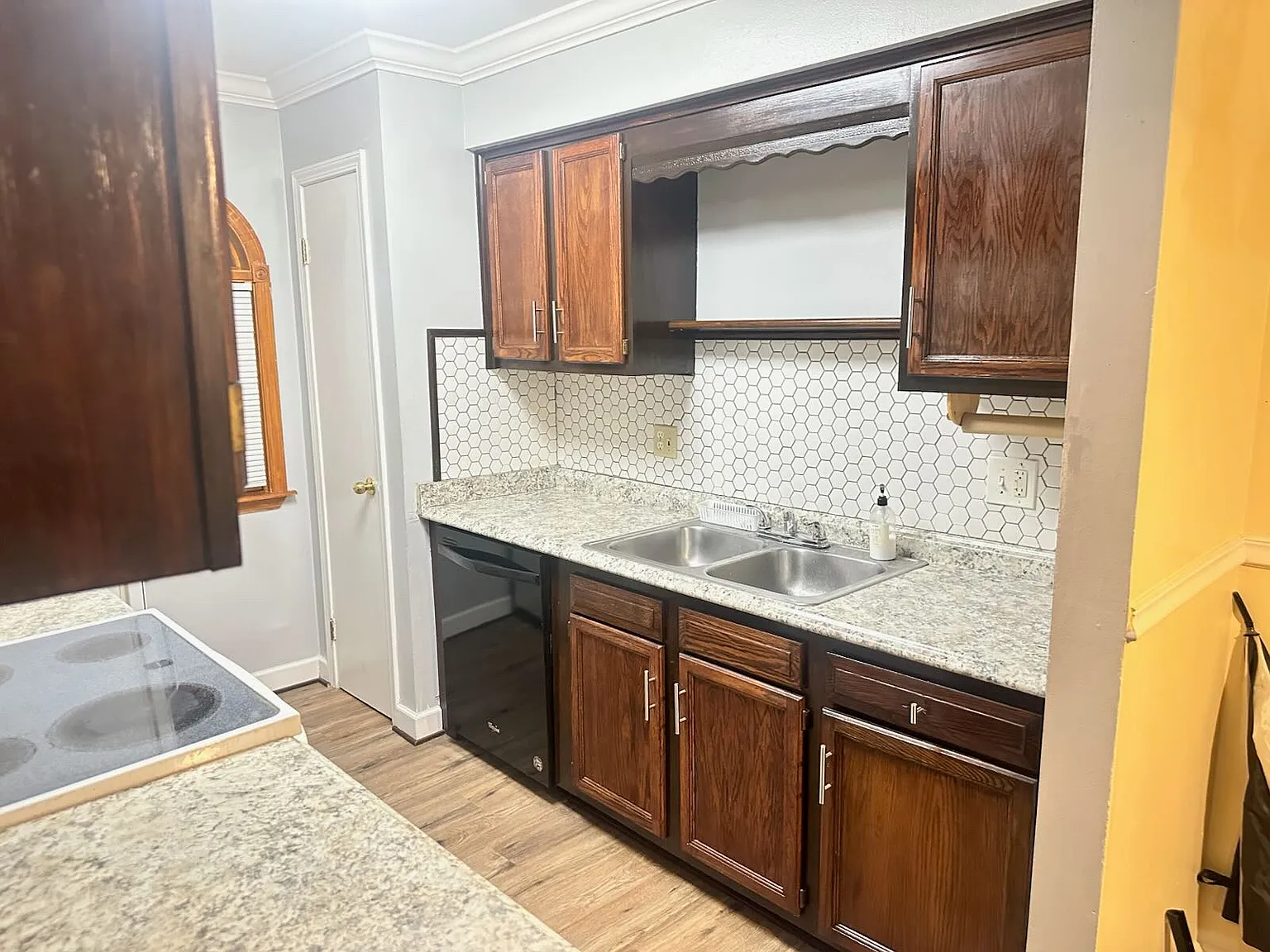 2 bed, 1494 sqft, $1,850 — Photo 4