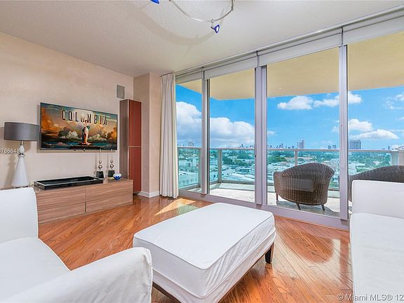 2nd image of 1455 Ocean Dr APT 1111