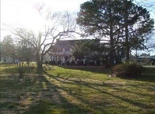 700 School House Rd, Chesapeake, VA 23322