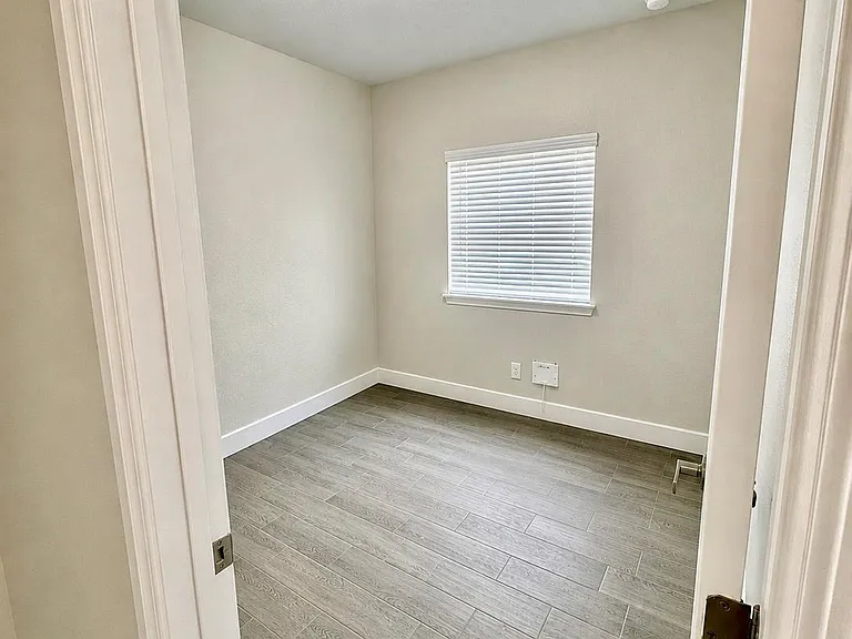 133 Patrick Herndon Dr — Photo 14