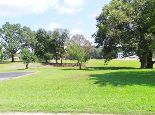 N Panther Ave, Yellville, AR 72687