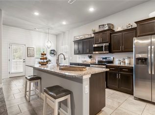 6011 NW McClellen St, Bentonville, AR 72713